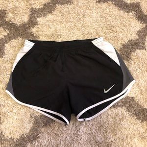 Nike black&white&gray shorts size small
